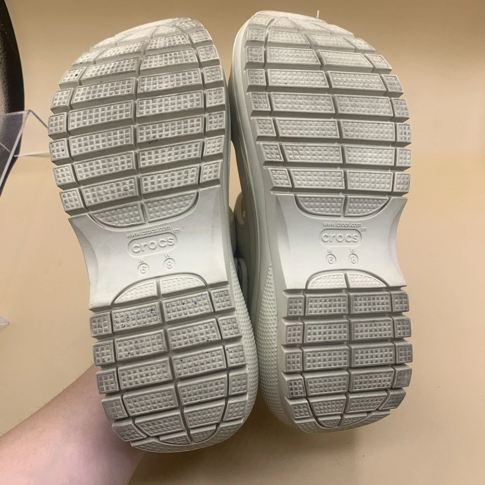 Crocs Classic Mega Crush Sandal Women's Thick Soled Chunky Sandals Beige Size 8